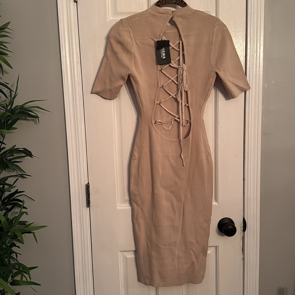 Hera collection backless cross cross tie tight fitting dress NWT L - Picture 3 of 12